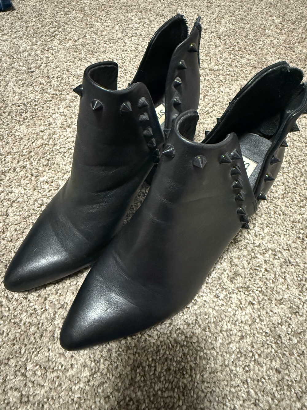 Steve Madden Studded Pointed-Toe Black Leather Ankle Boots